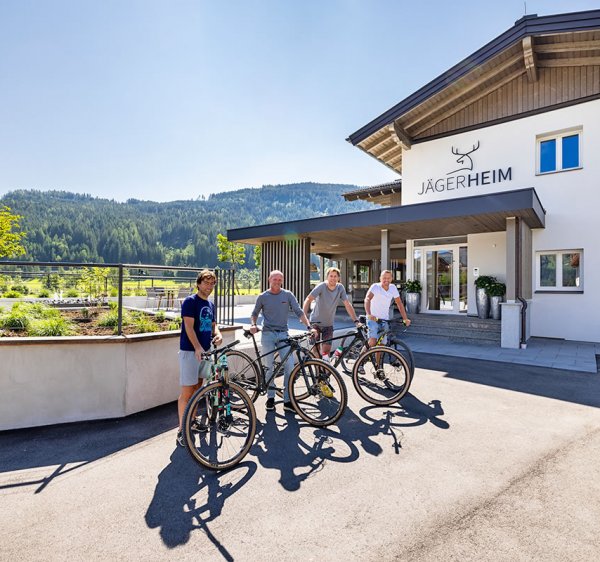 Wählen Sie aus zahlreichen Aktivitäten in Flachau wie z.B. Mountaincart fahren