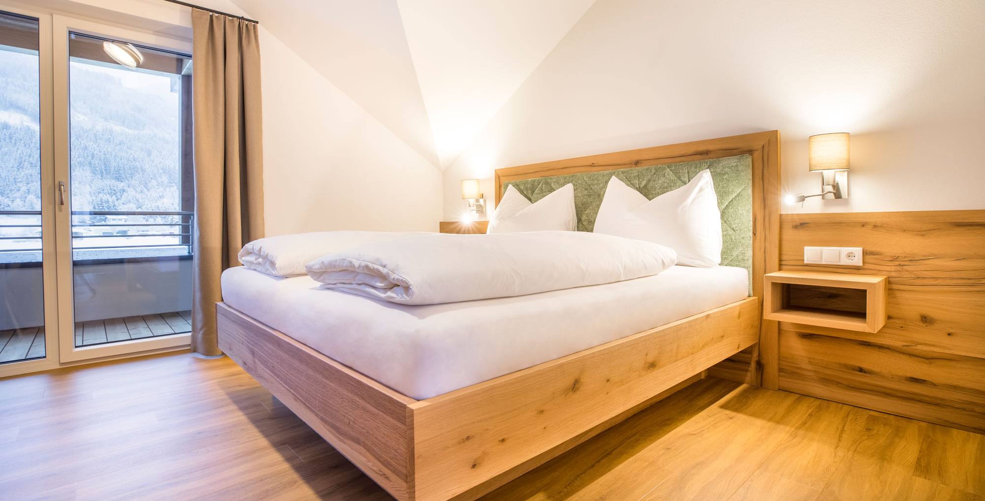 Jetzt gleich für Ihren Urlaub im Appartementhaus Die Bleibe in Flachau in schönen Appartements anfragen